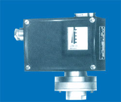 D510/7D防腐蚀型压力控制器